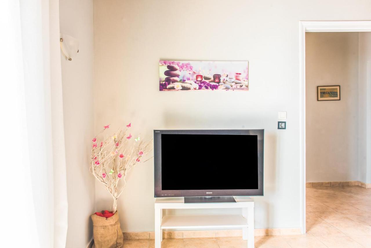 Nadia'S Apartment ペラマ エクステリア 写真